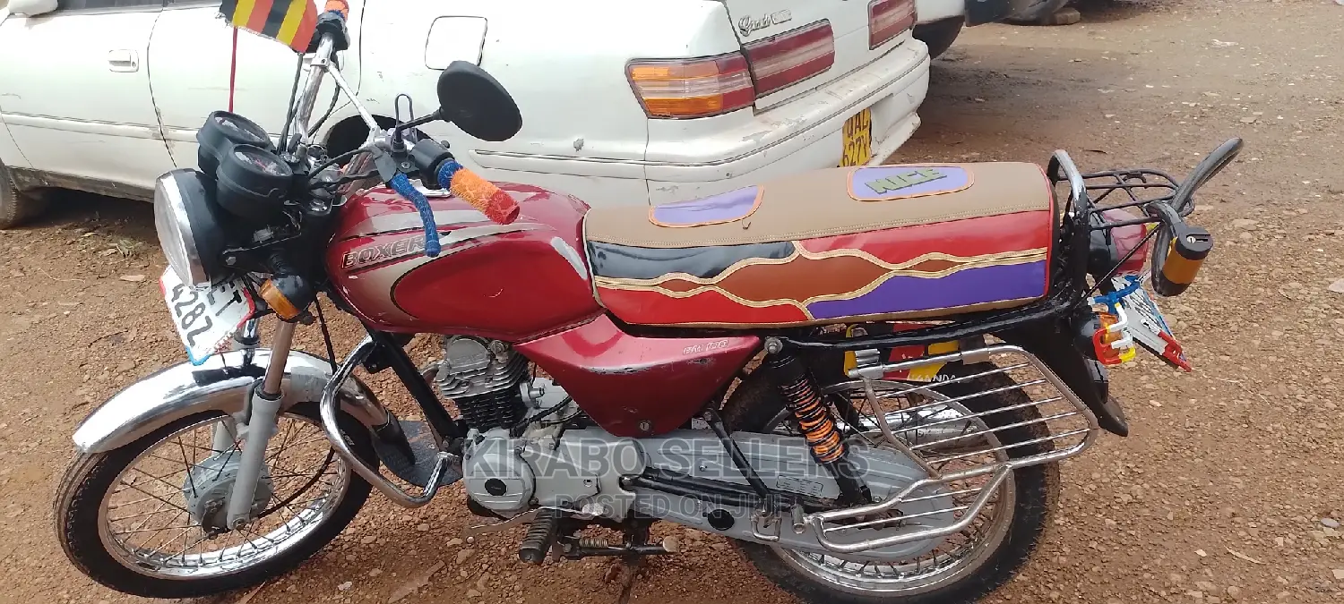Bajaj Boxer 2019 Orange