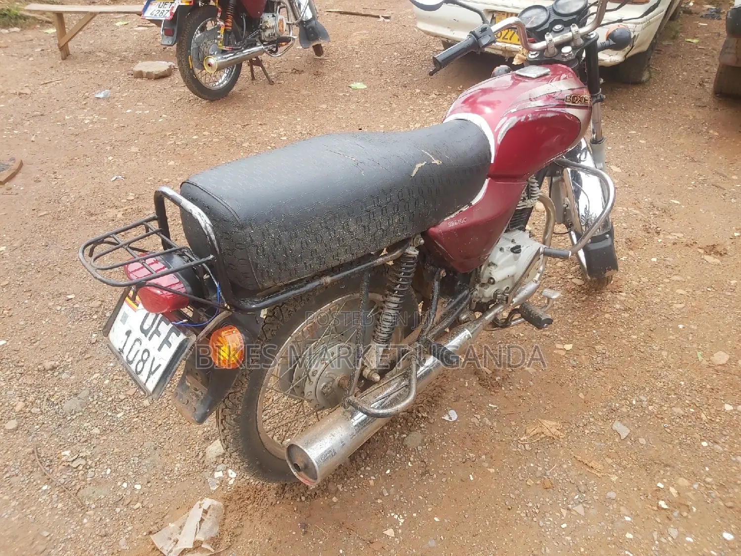 New Bajaj Boxer 100 2022 Red