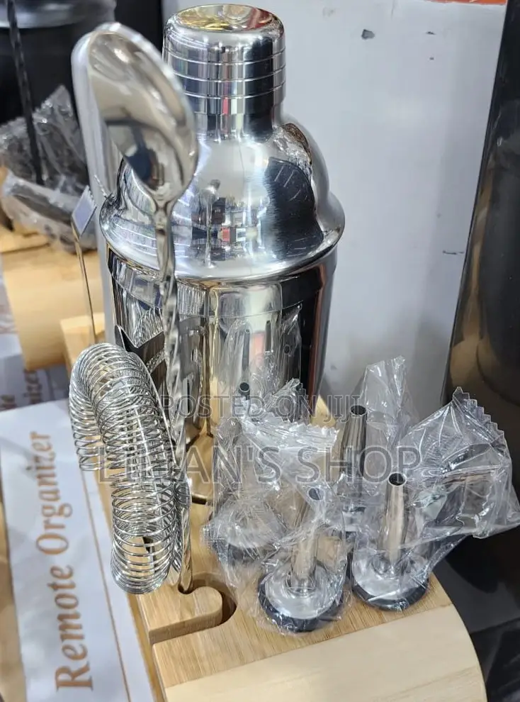 Cocktail Shaker Set With Wooden Base