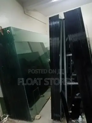 Laminated Glass (400)