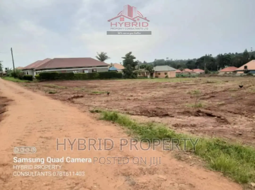 Strategic Plots for Sale at Wakiso Town [Kavumba]~Hoima Rd I