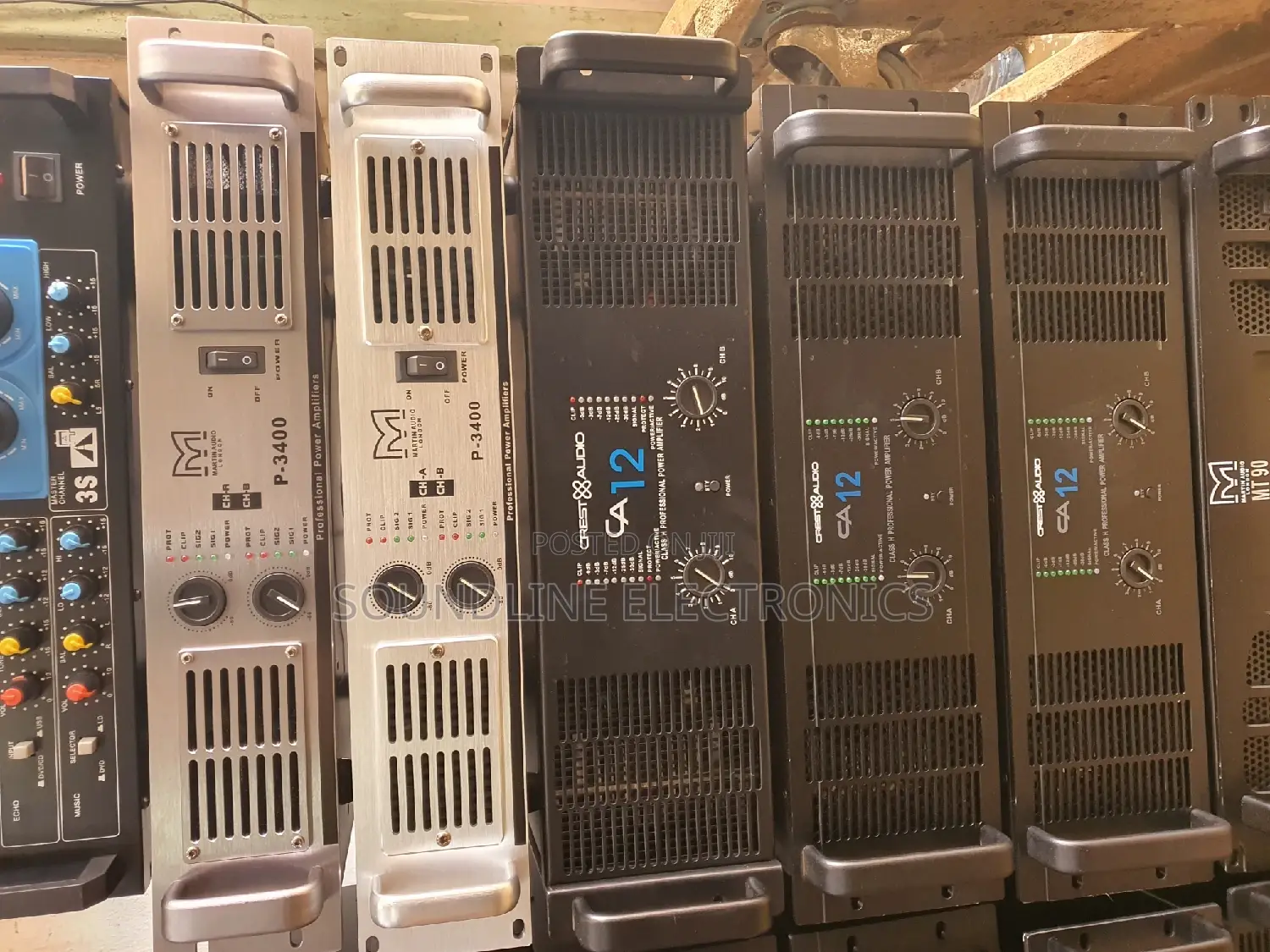Crest Audio Power Amplifier Ca18