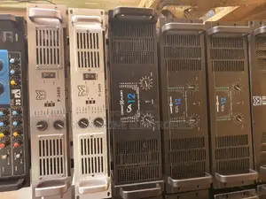 Crest Audio Power Amplifier Ca18