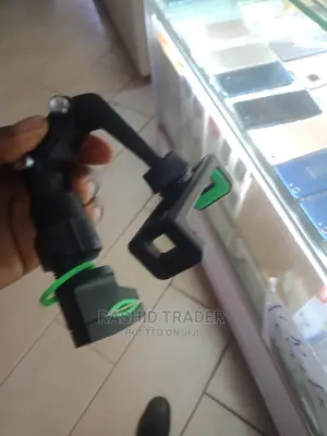 Universal Clip Phone Holder -Car Phone Holder