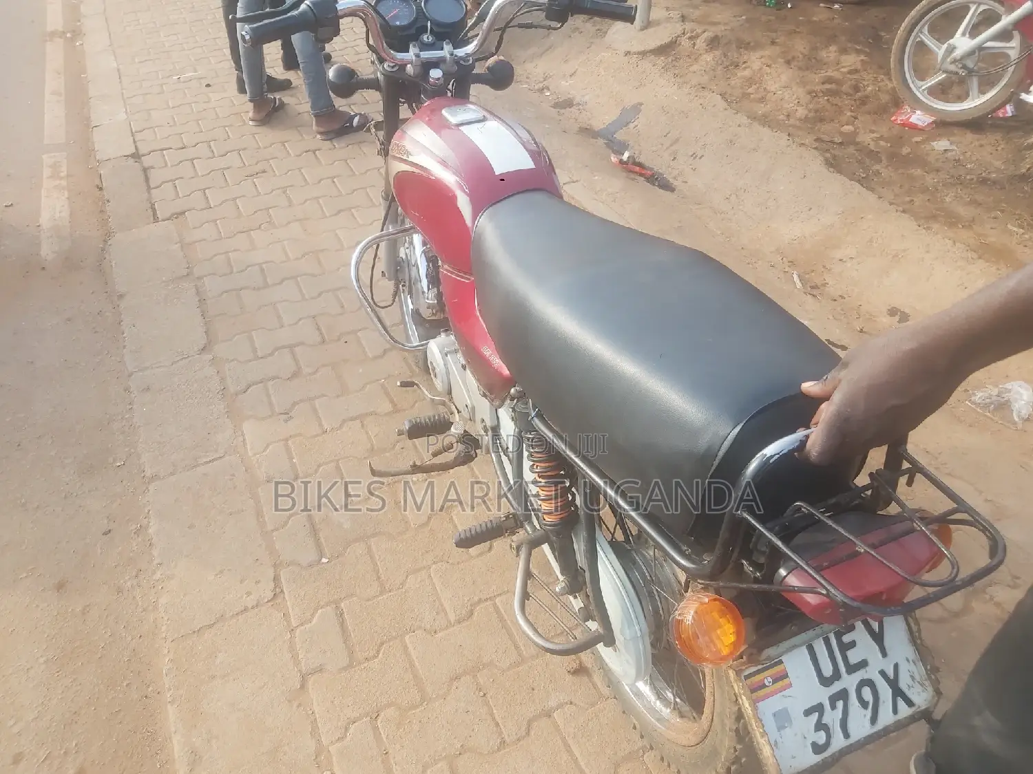 Bajaj Boxer 100 2018 Red