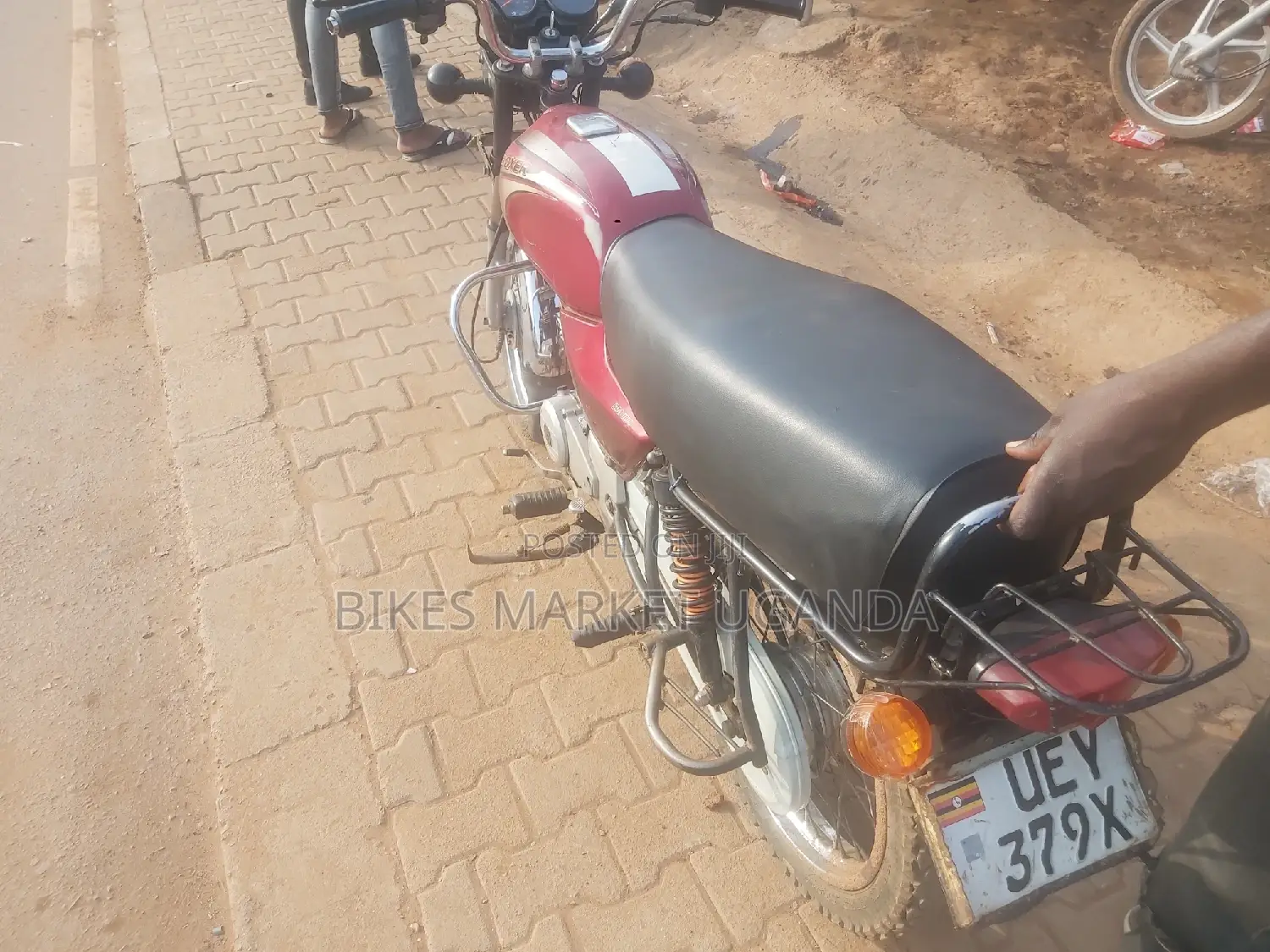 Bajaj Boxer 100 2018 Red