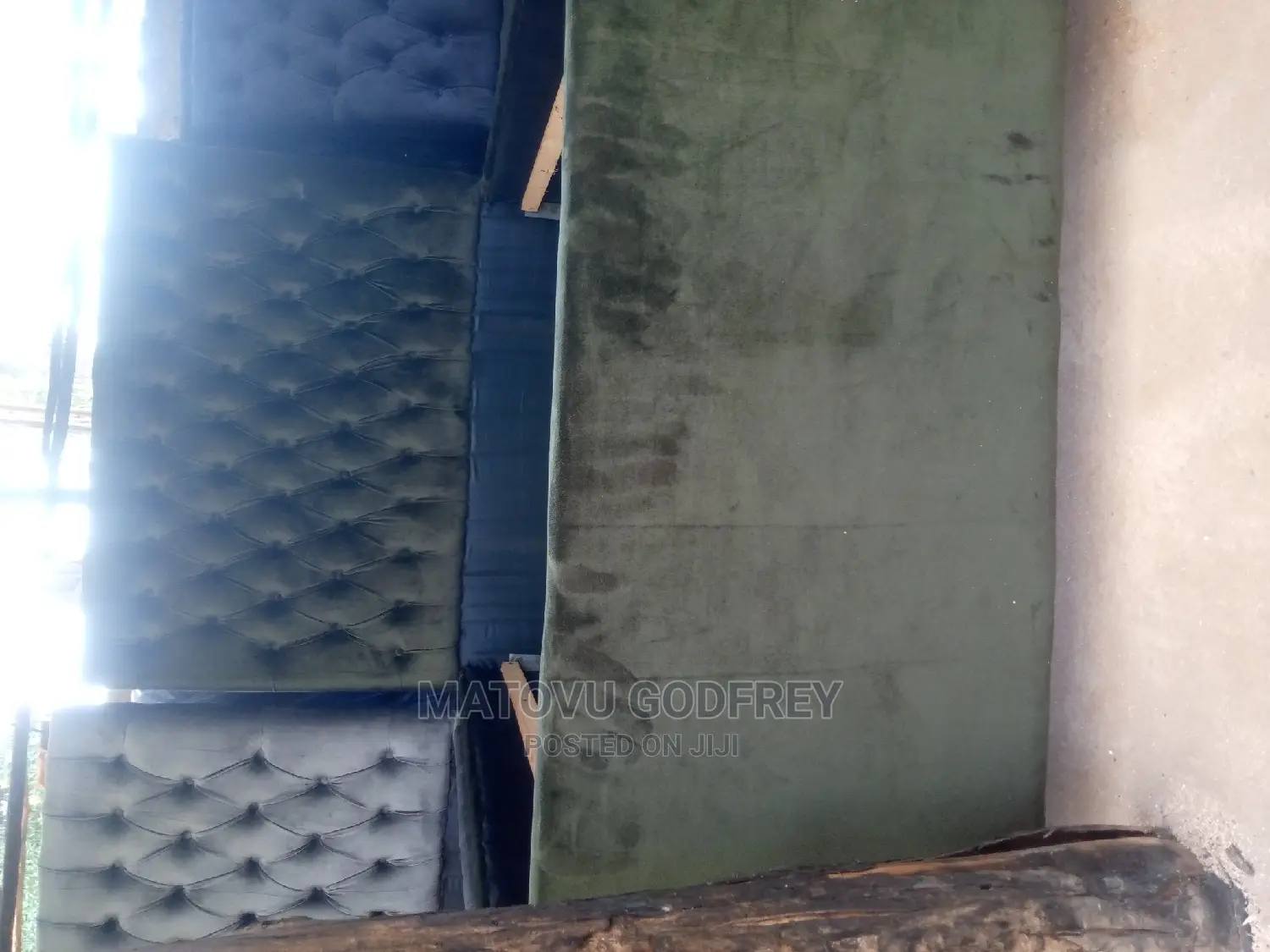 Dark Green 4*6 Bed