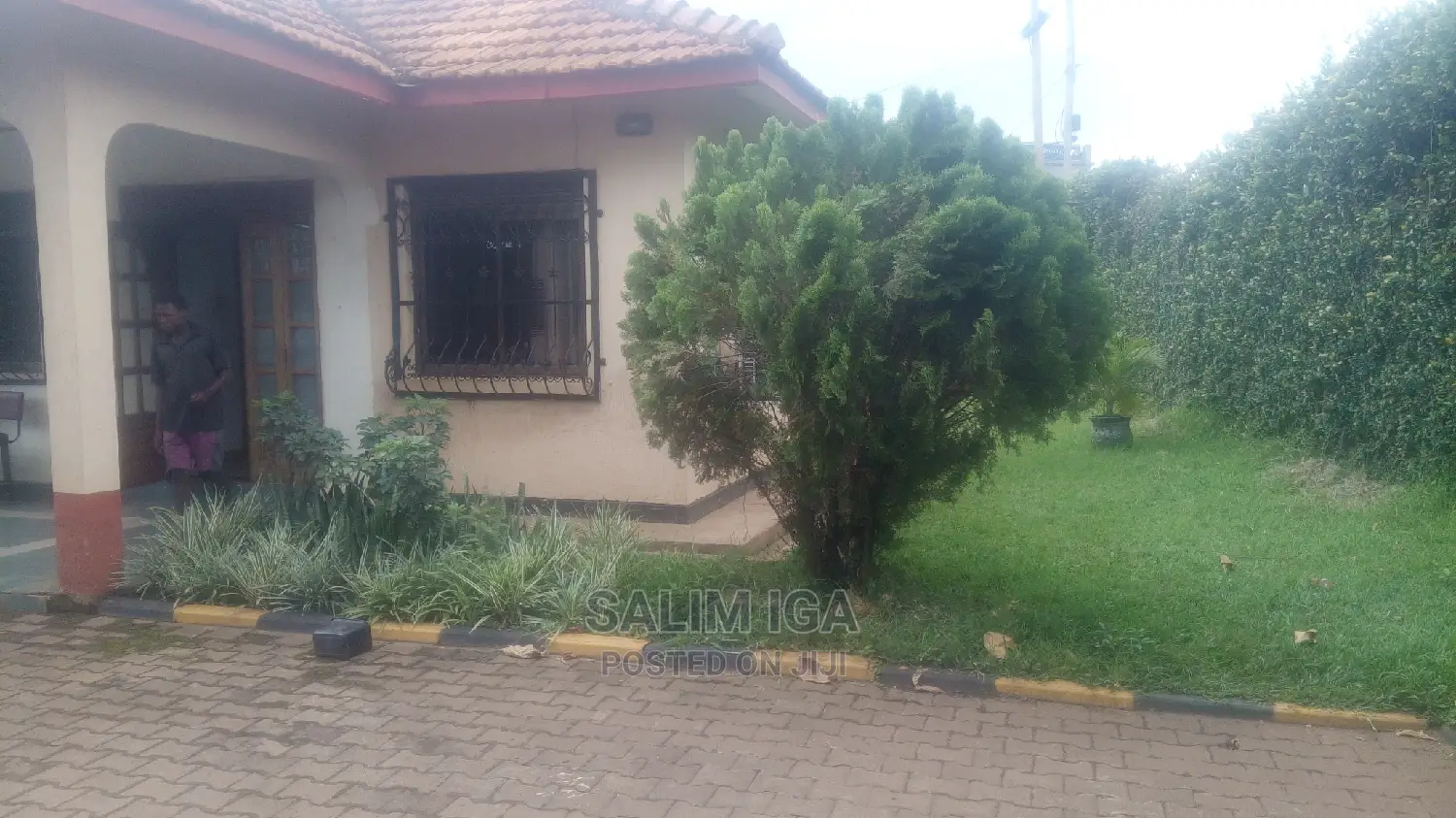 4bdrm Bungalow in Kololo Property, Central Division for rent