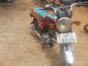 New Bajaj Boxer 2020 Red