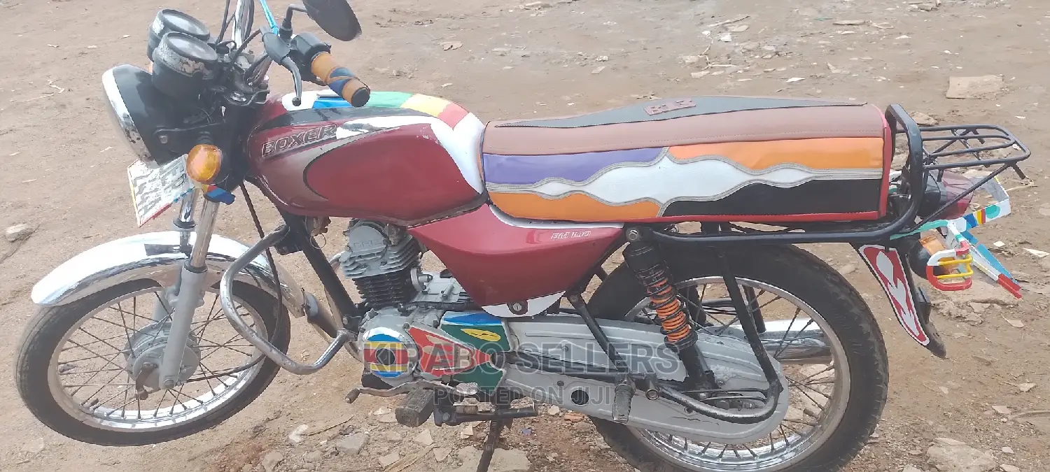 Bajaj Boxer 100 2020 Red
