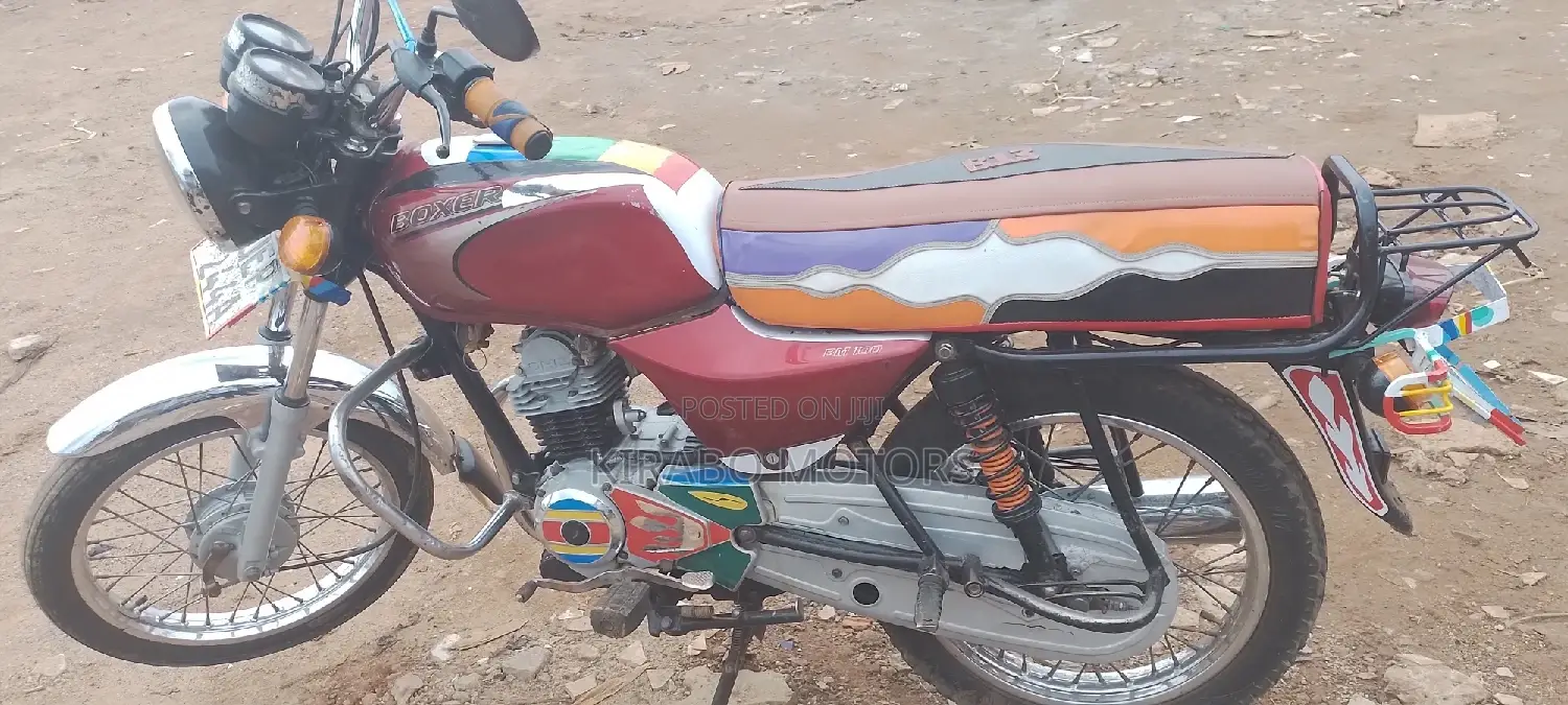 Bajaj Boxer 100 2020 Red