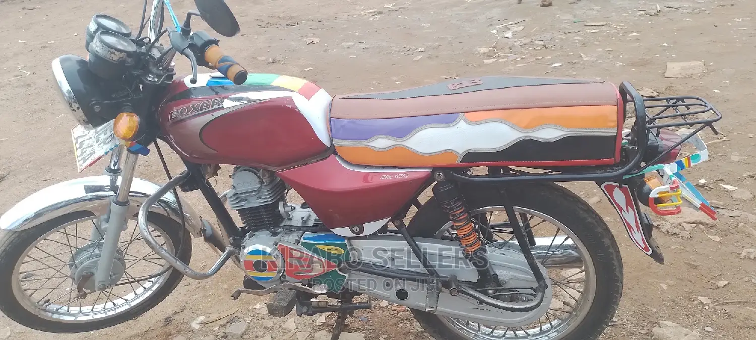 Bajaj Boxer 100 2020 Red