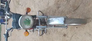 Bajaj Boxer 2016 Silver