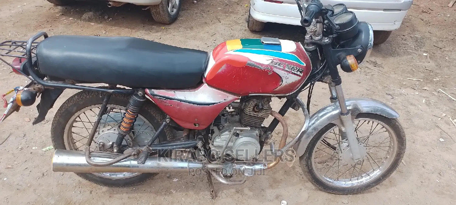 Bajaj Boxer 2016 Silver