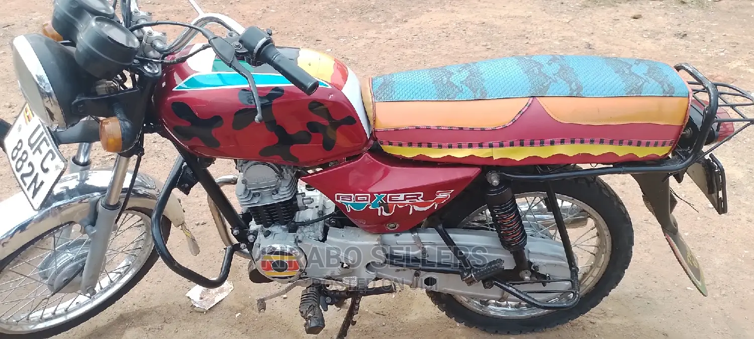 New Bajaj RE 2013 Red