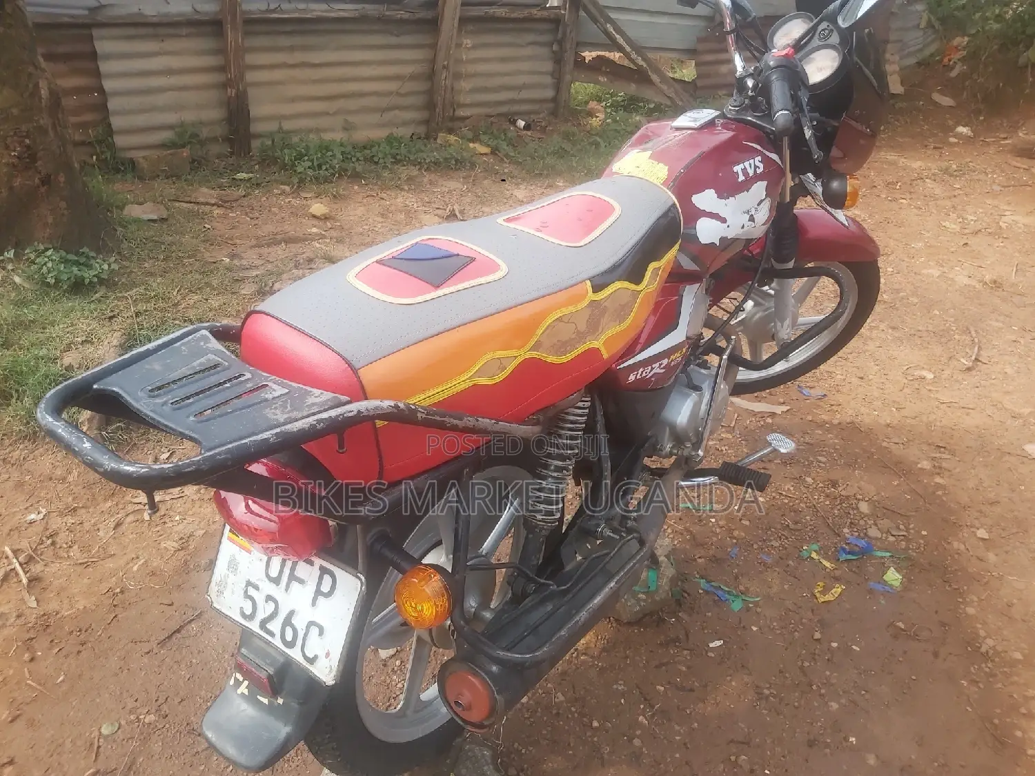 TVS HLX 125 2022 Red