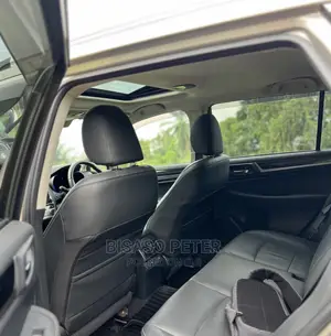 Subaru Outback 2014 Gold