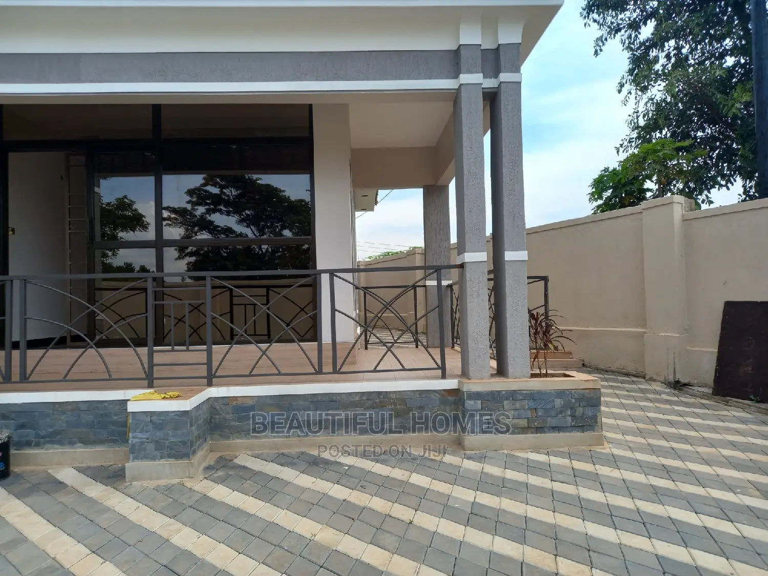 Furnished 4bdrm House in Kisaasi, Nakawa for sale