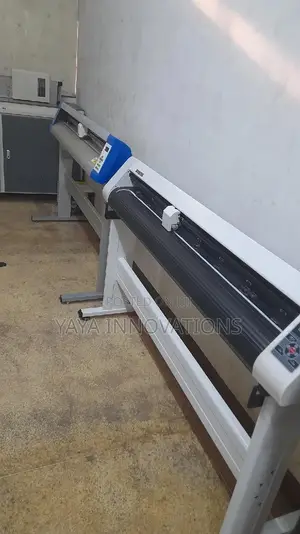 Digital Plain Vinyl Plotter