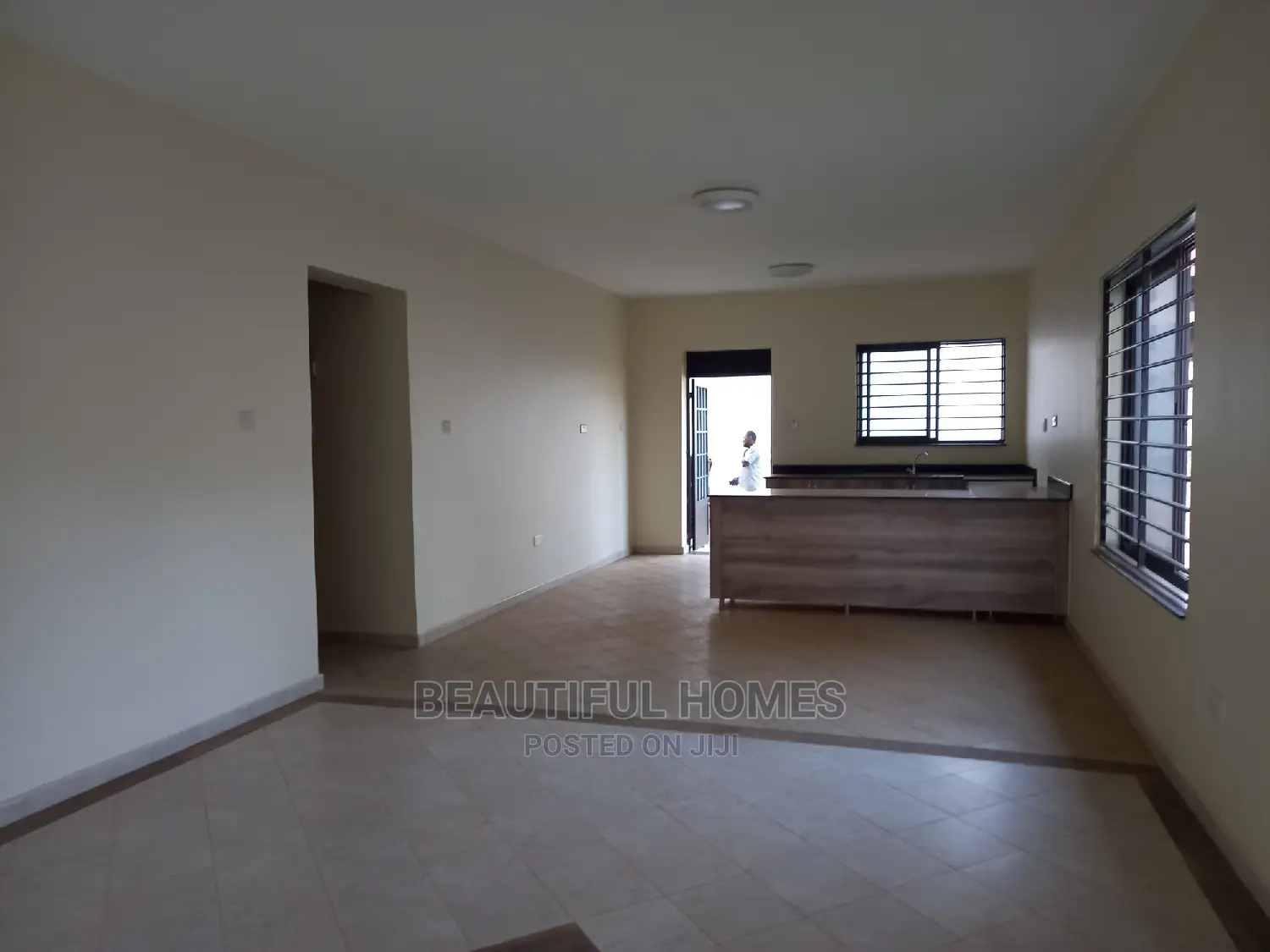 Furnished 4bdrm Bungalow in Kira for sale