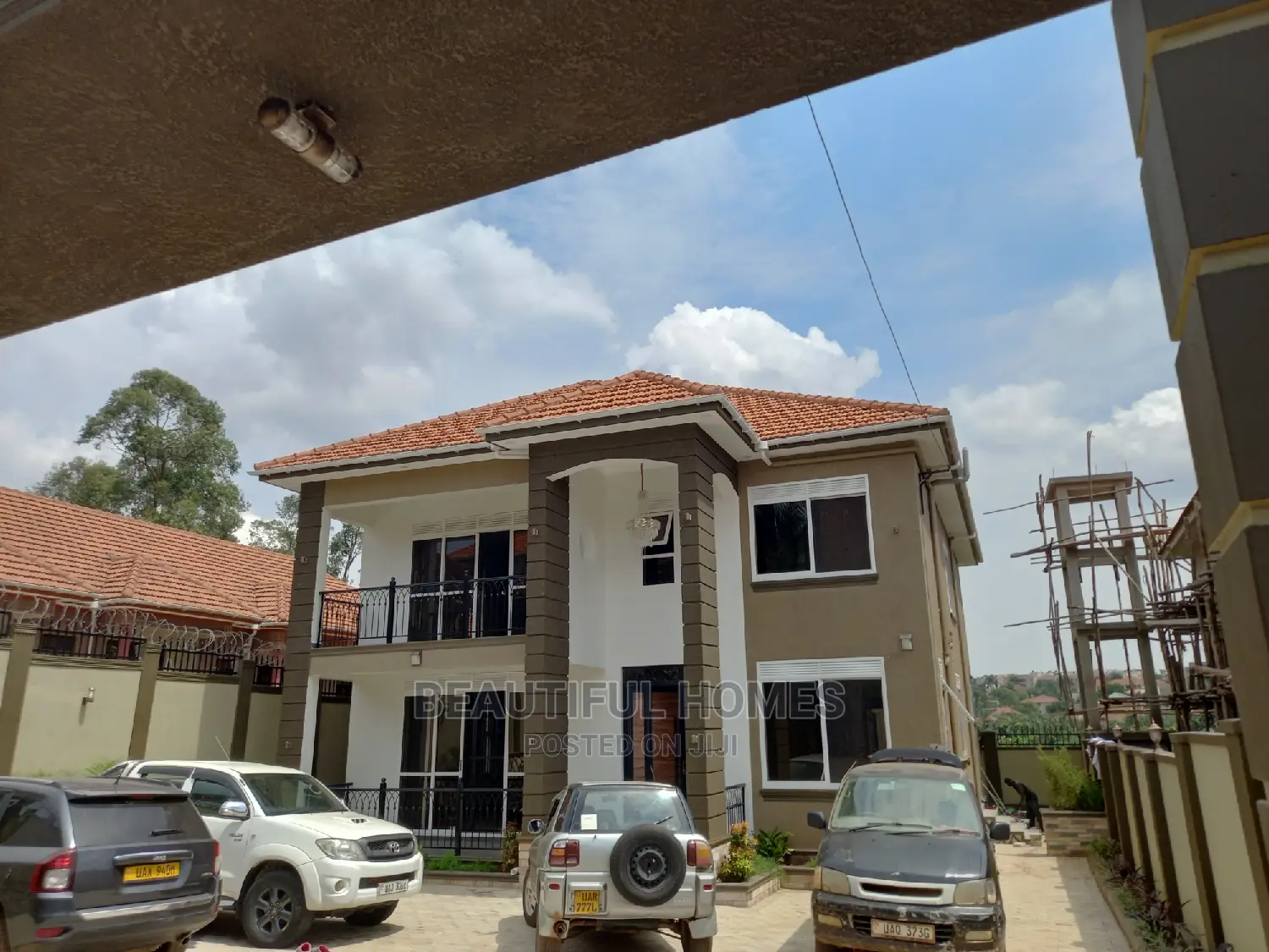 Furnished 5bdrm Duplex in Najjera, Central Division for sale
