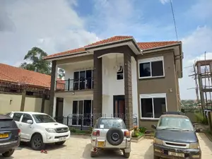Furnished 5bdrm Duplex in Najjera Tarmacked, Nakawa for sale
