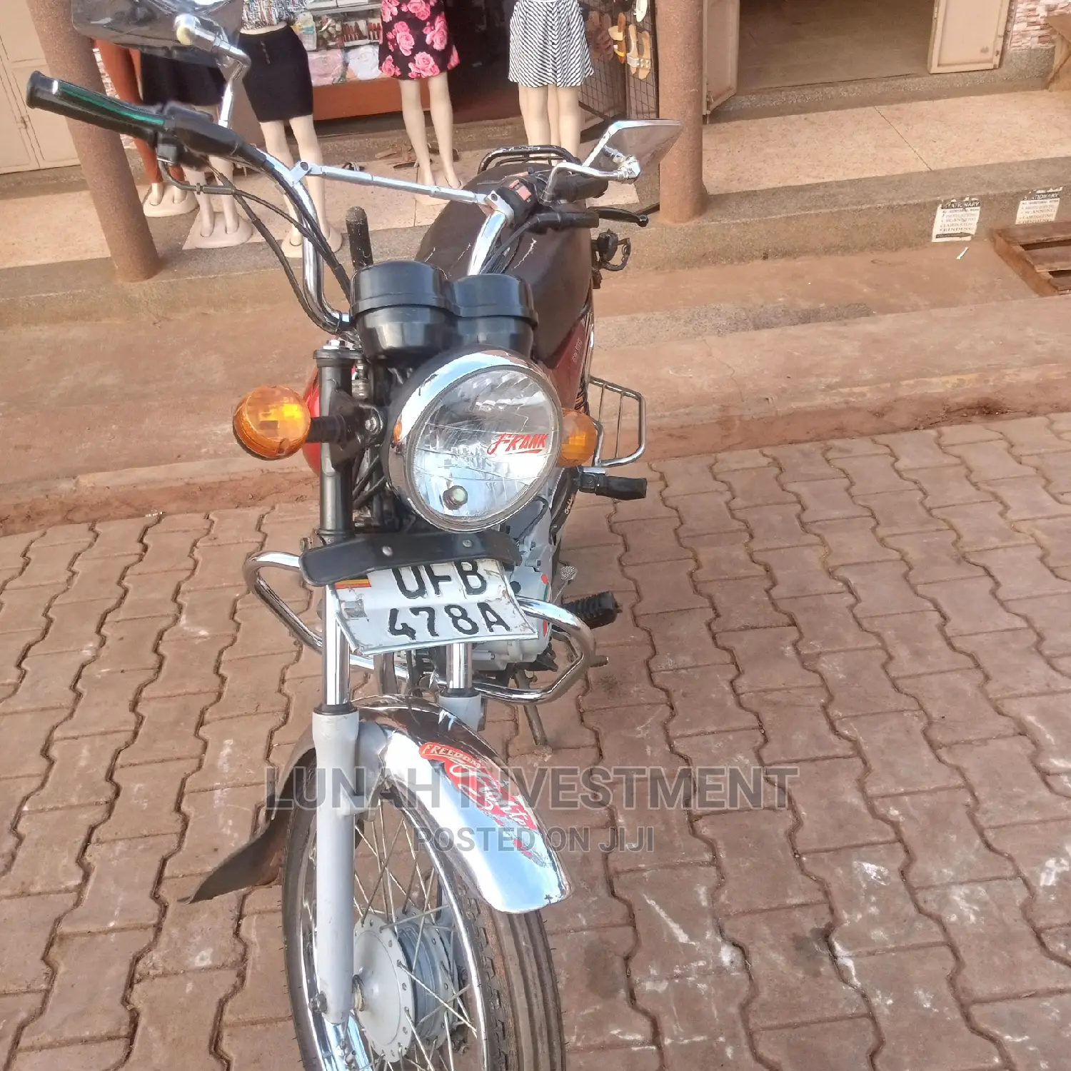 Bajaj Boxer 2021 Red