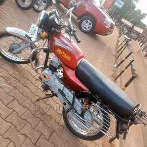 Bajaj Boxer 2021 Red