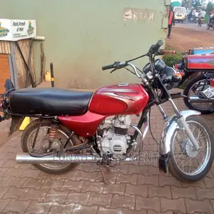Bajaj Boxer 100 2022 Red