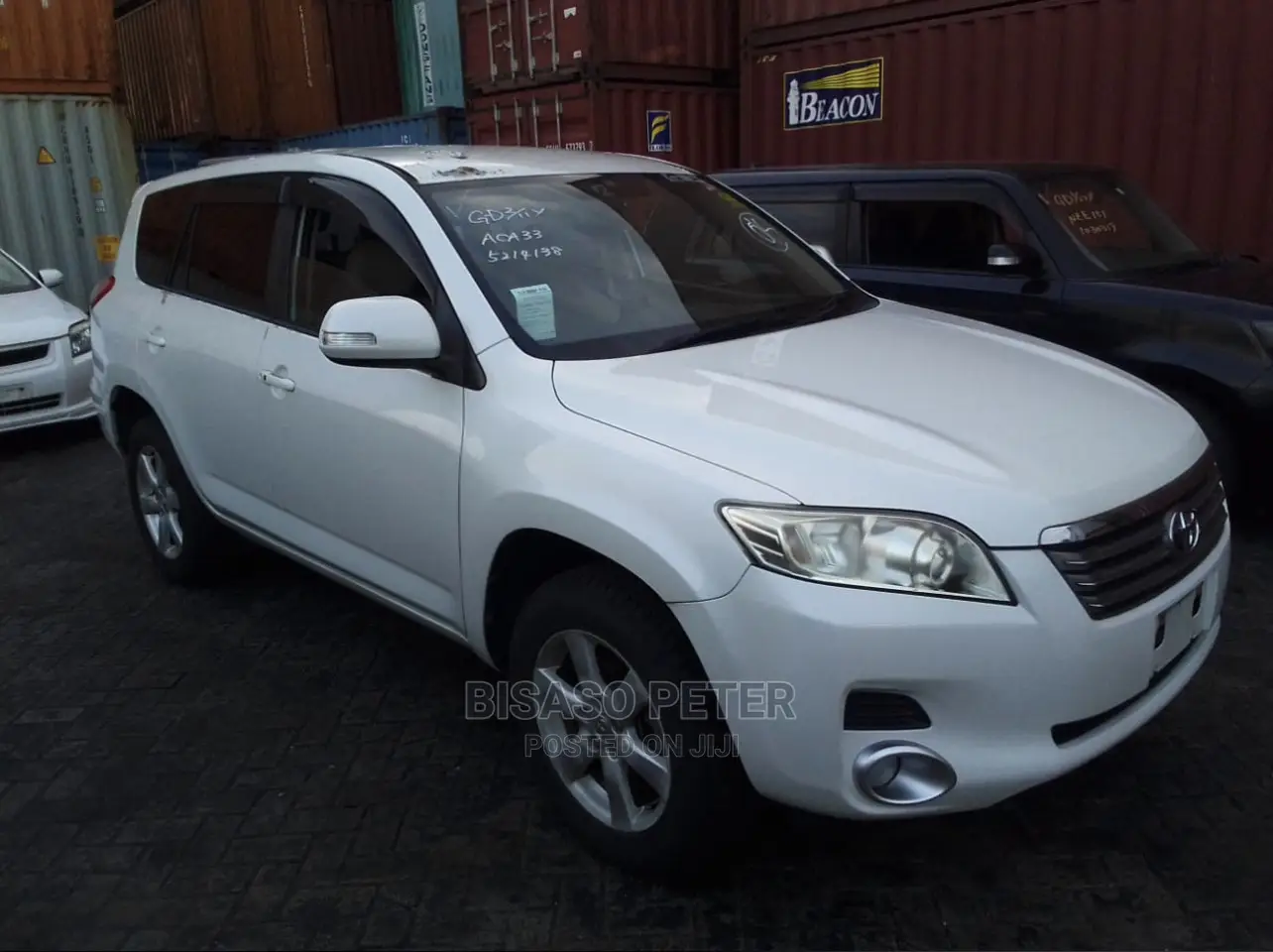 Toyota Vanguard 2008 White