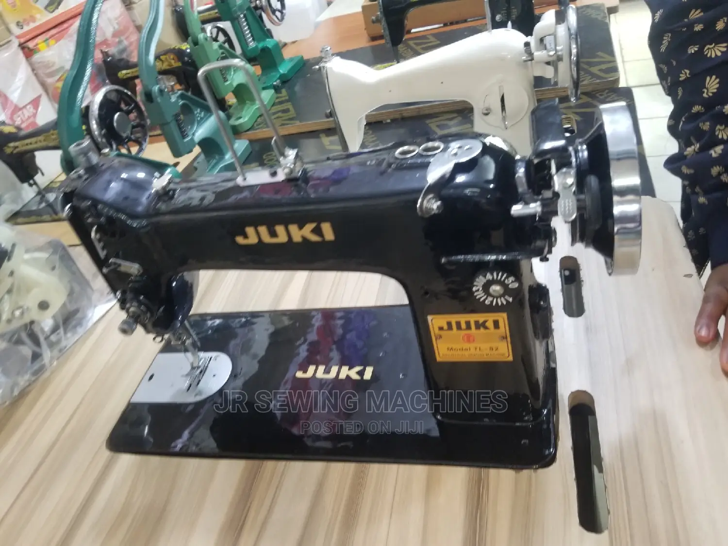 Juki Industrial Sewing Machine