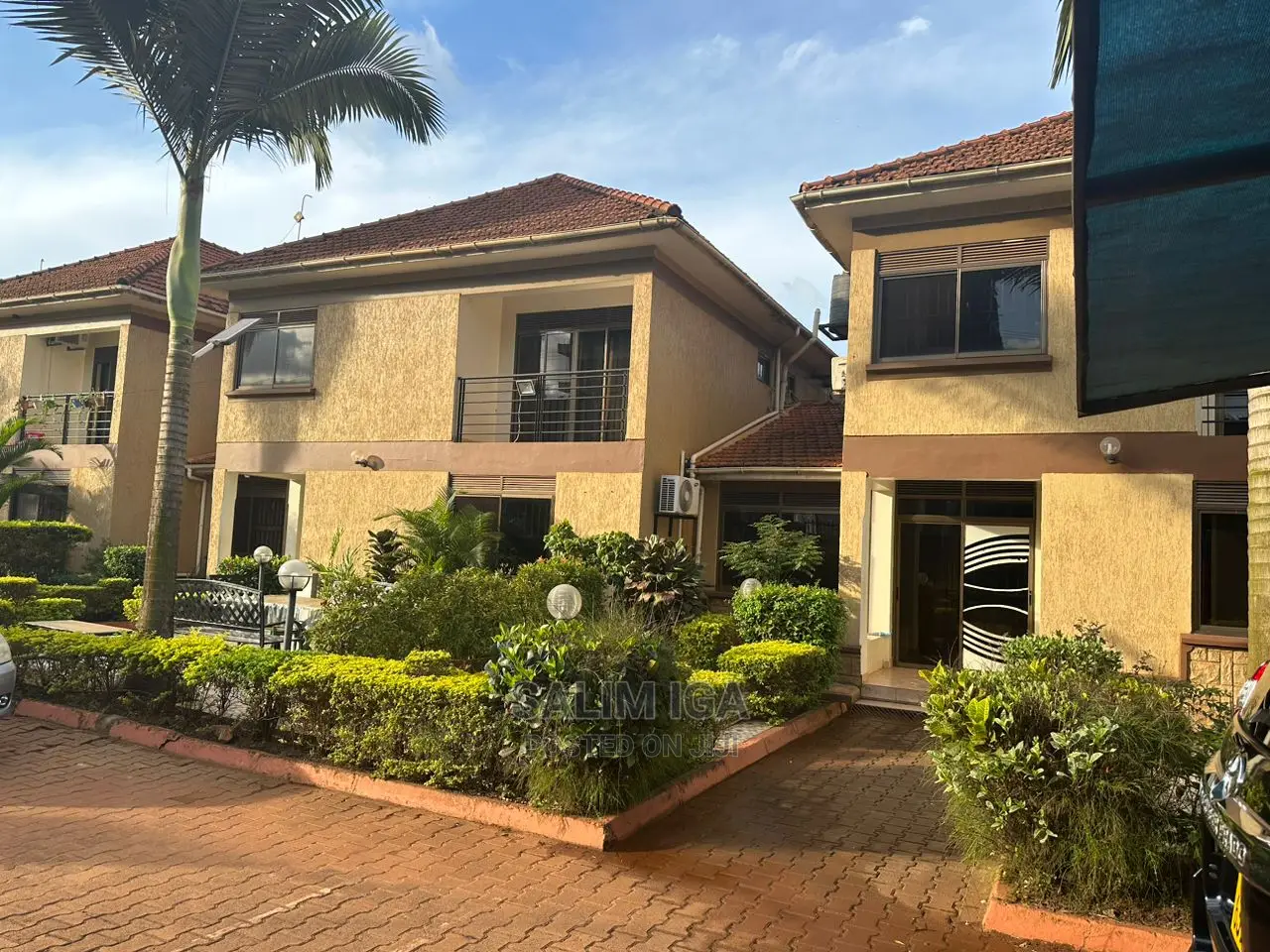 4bdrm Townhouse / Terrace in Kololo Property, Central Division