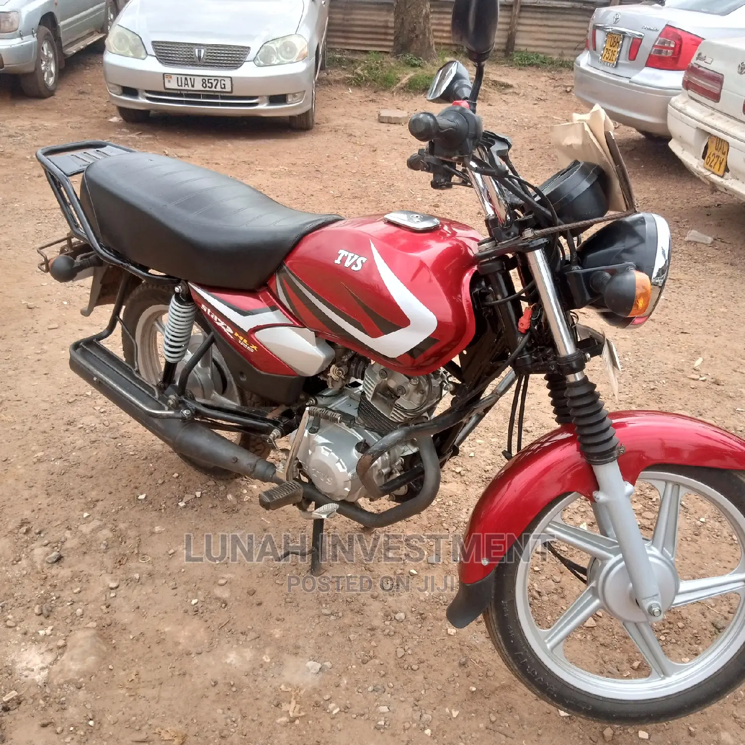 TVS HLX 125 2023 Red