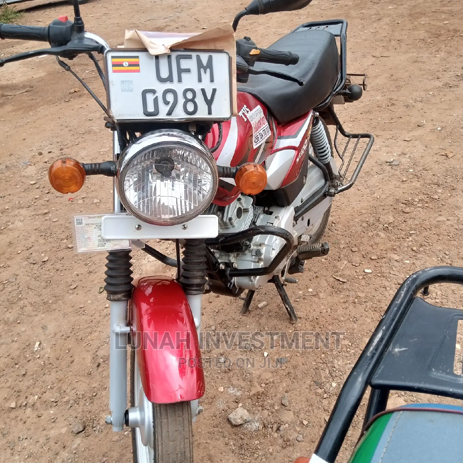 TVS HLX 125 2023 Red