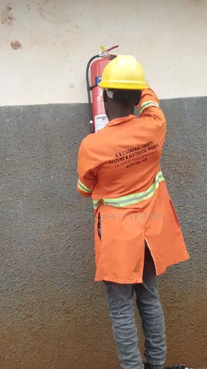 Fire Extinguisher Durable And Reliable DCP Class A Focus