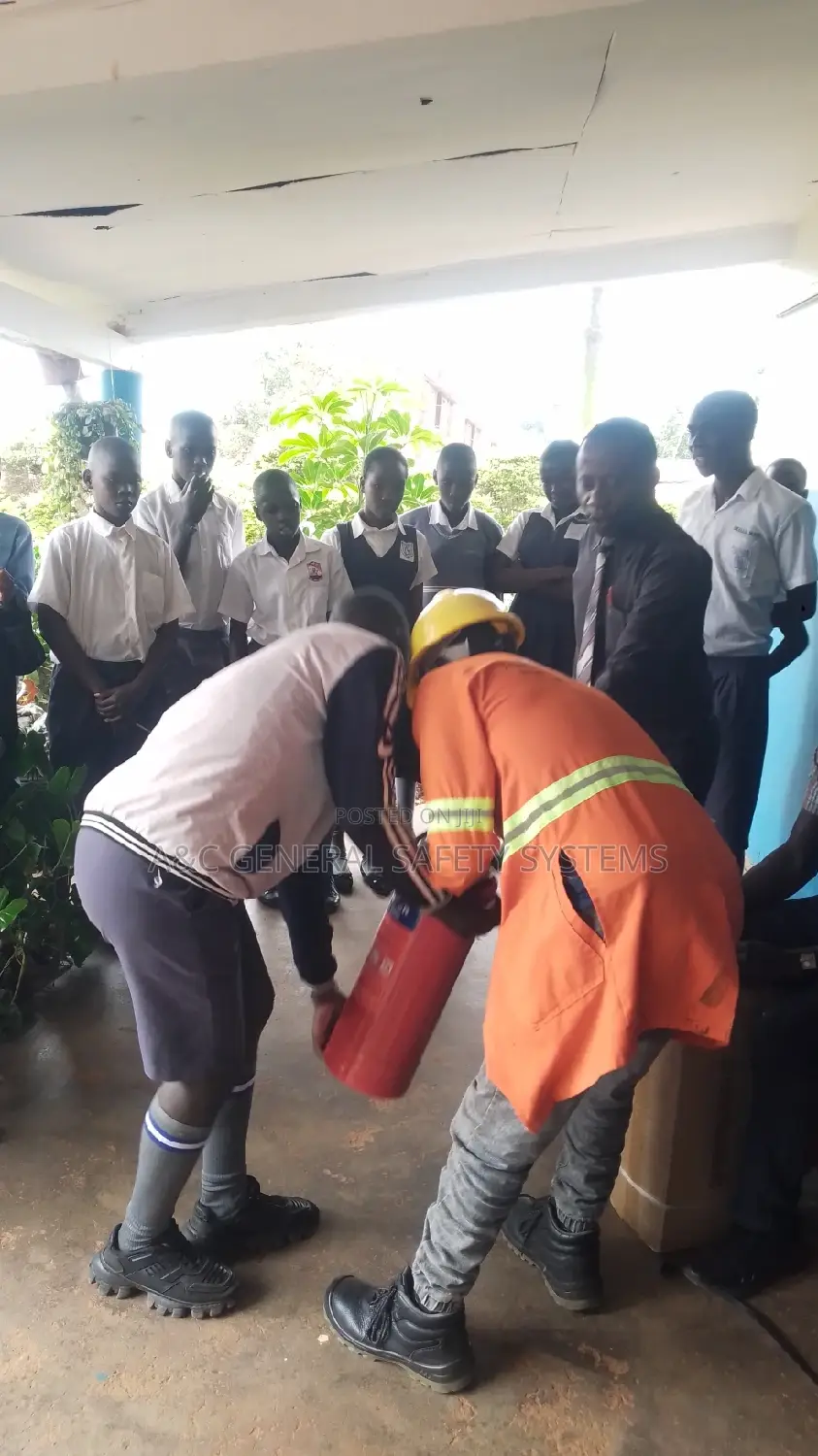 Fire Extinguisher Durable And Reliable DCP Class A Focus