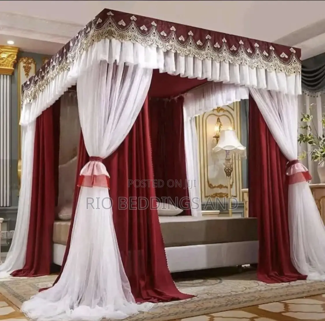 Four Stand Mosquito Net With Curtains