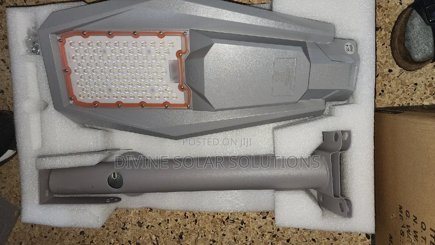 200w Blue Carbon Solar Street Light
