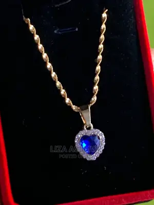 Simple Lady’S Necklaces Available With A