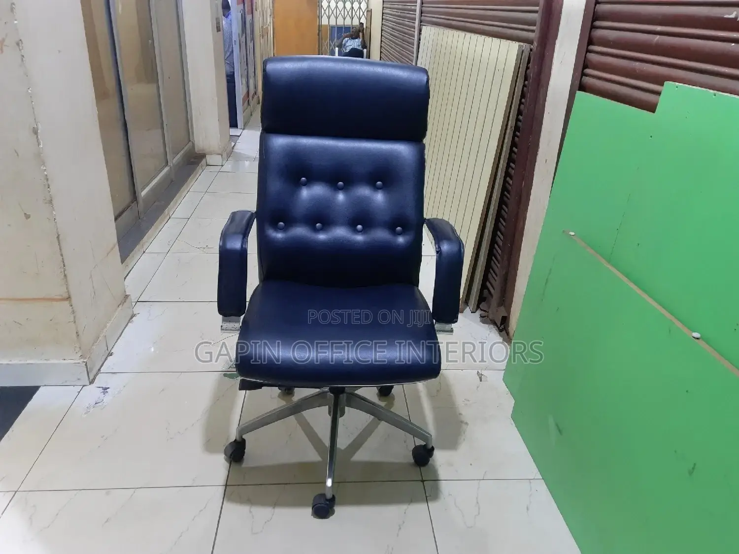 Long Back Executive Office Chair