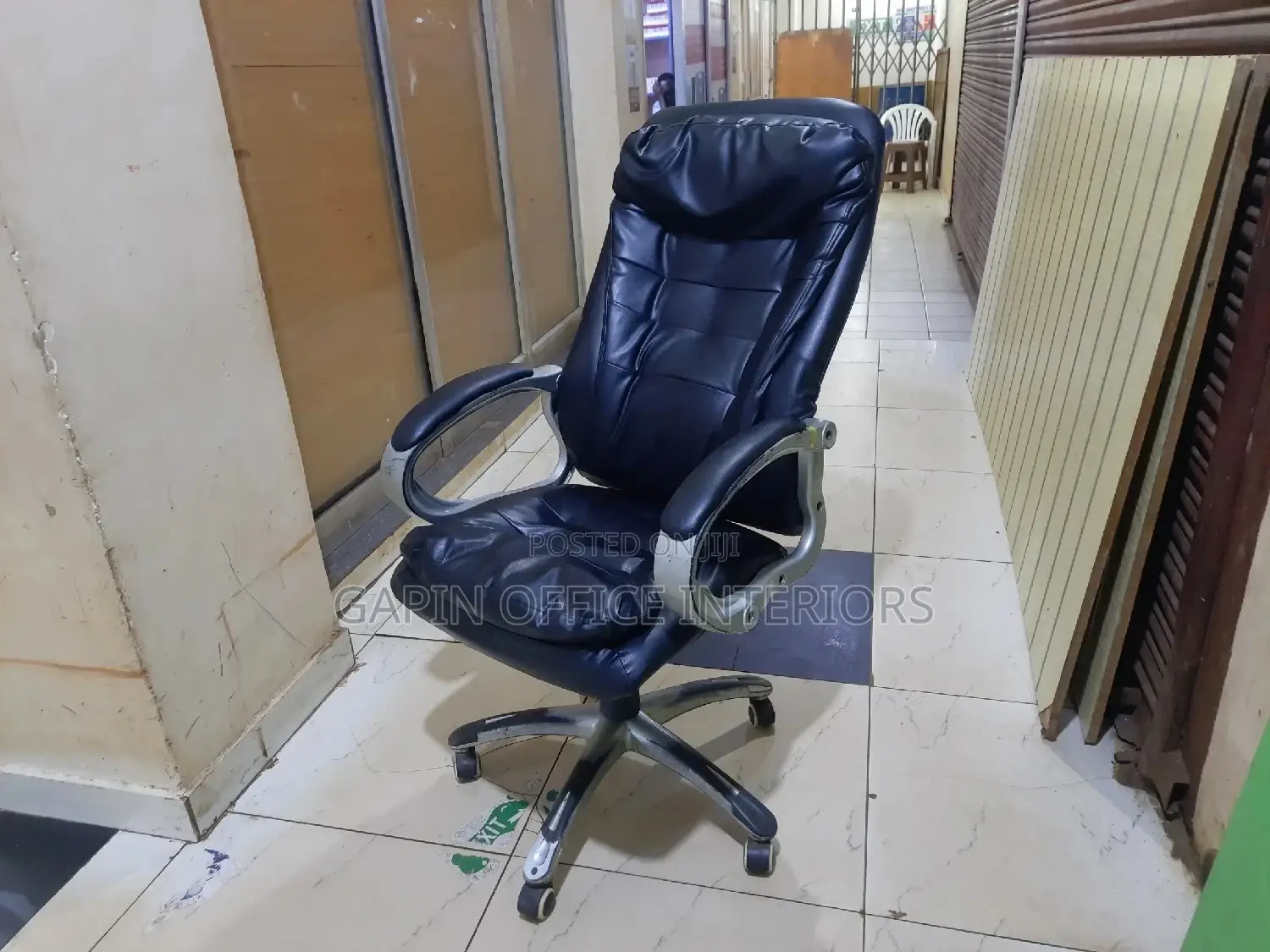 Performance Office Chair