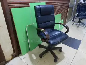 Executive Office Chair