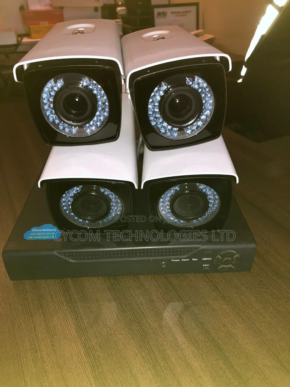 Cameras 4 PCS With DVR