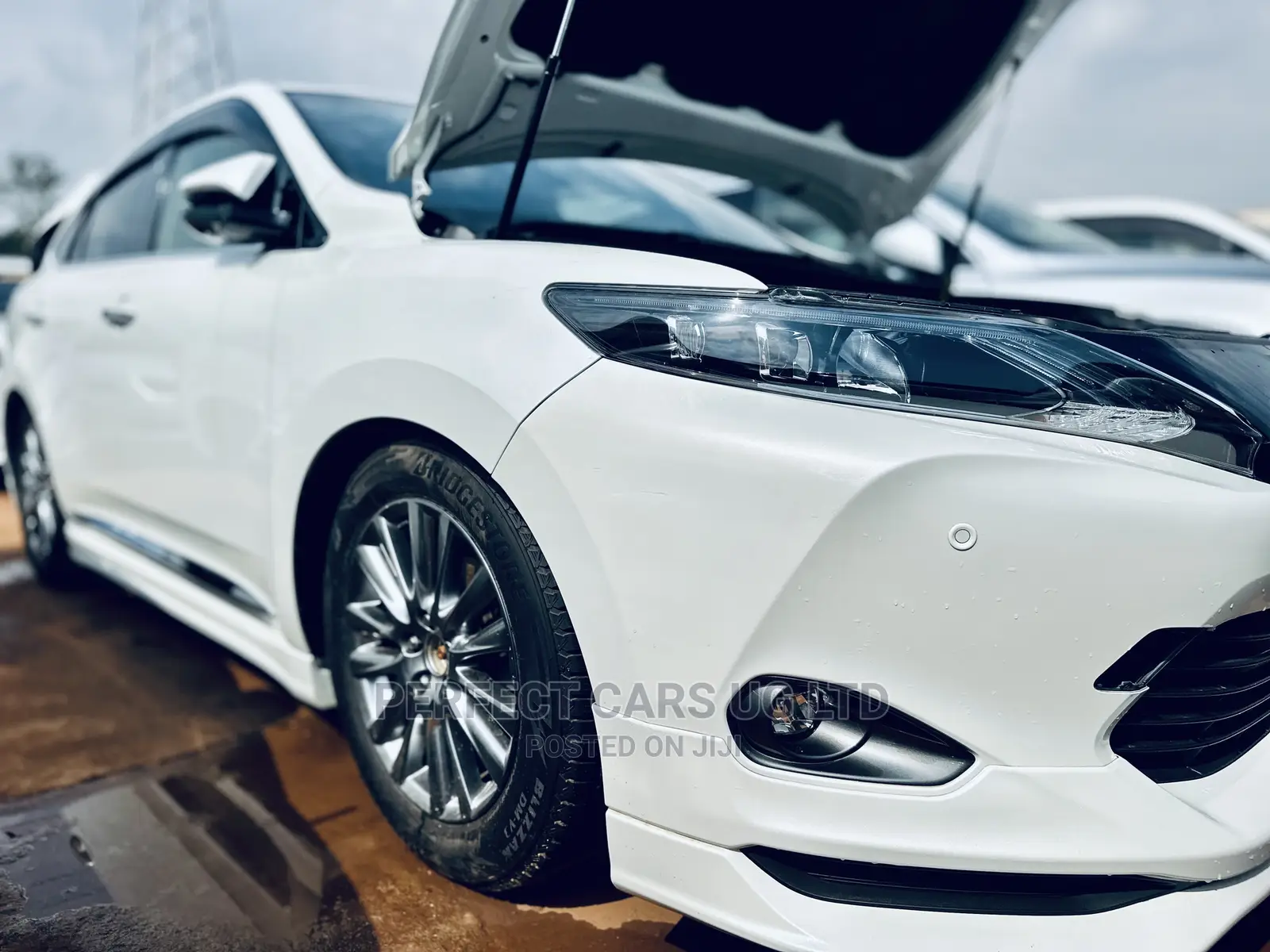 Toyota Harrier 2.0 2015 Off white