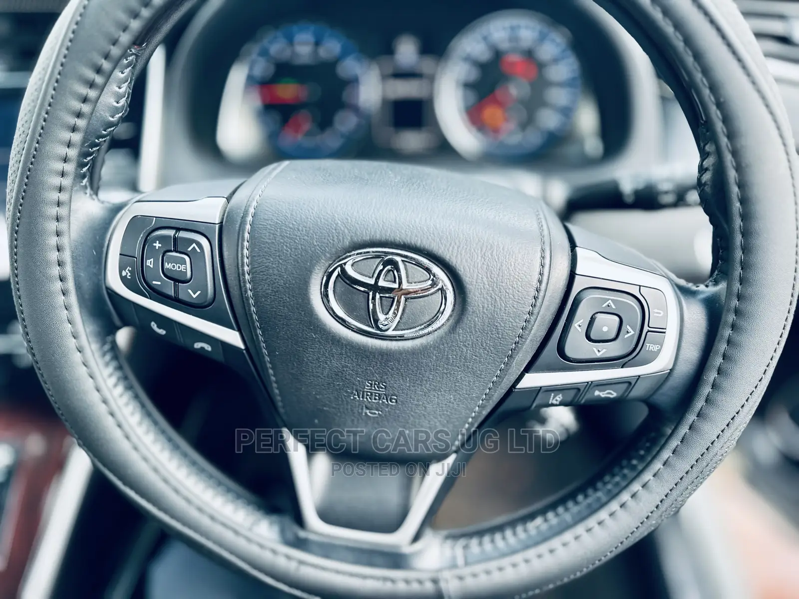 Toyota Harrier 2.0 2015 Off white