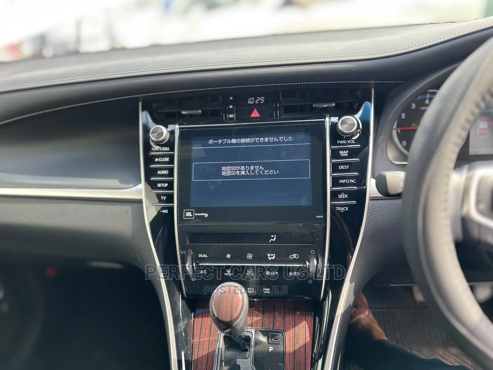 Toyota Harrier 2.0 2015 Off white