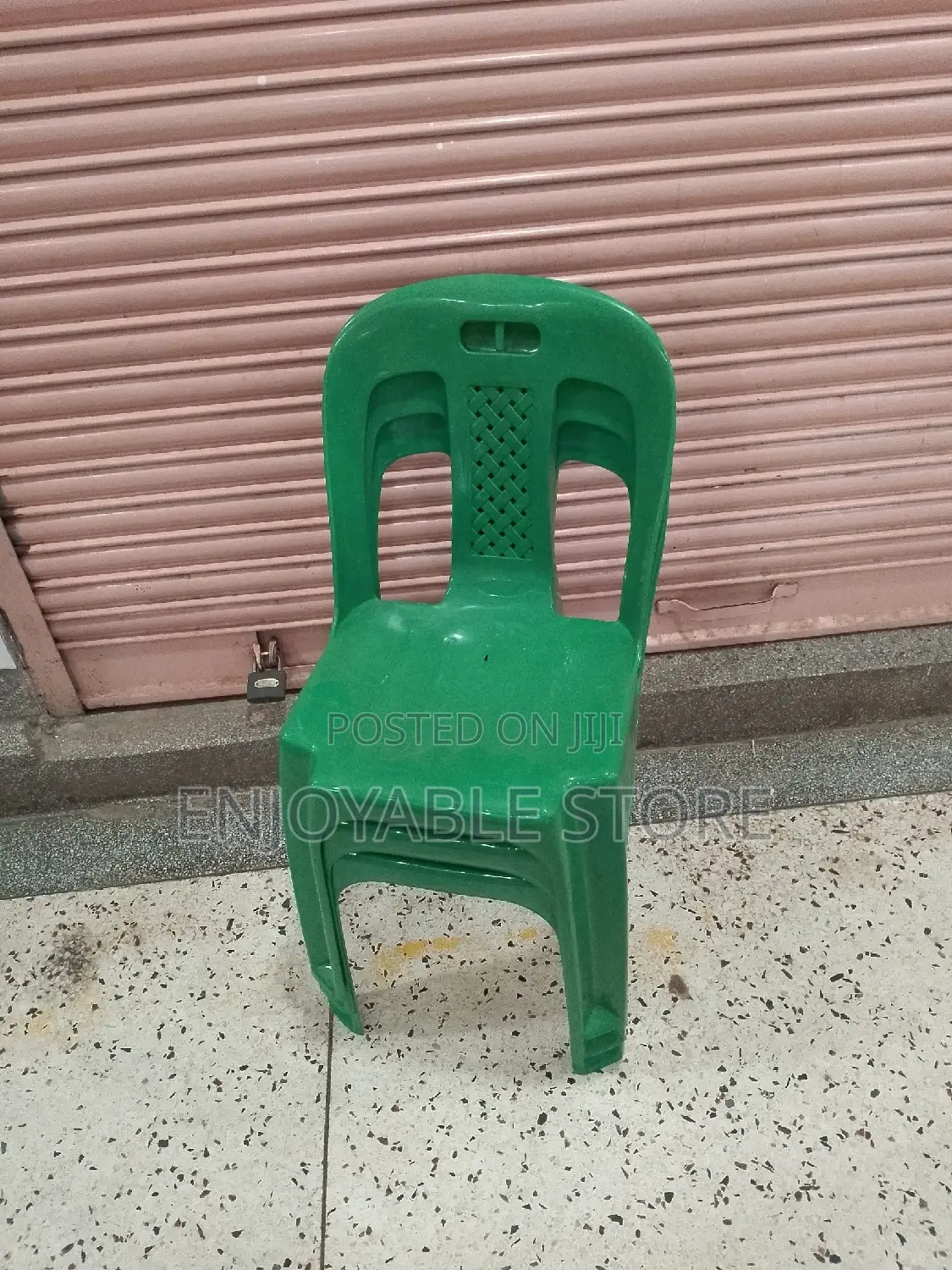 Plastic Chairs Armless