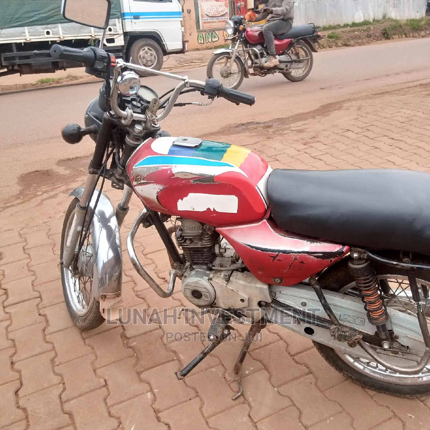 Bajaj Boxer 100 2017 Red