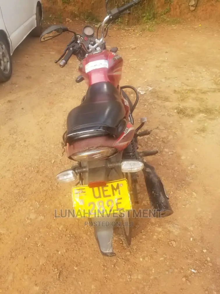 Mahindra Centuro 2022 Brown