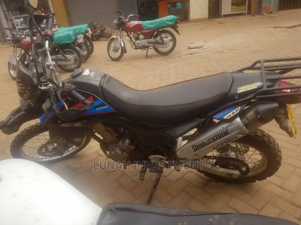 Honda VF 2020 Black